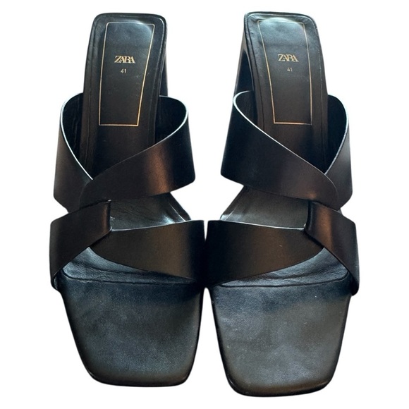 Zara Shoes - Zara Block Heeled Leather Mules